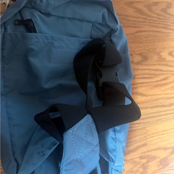 GAP Blue Belt Bags Sporty Casual Design - Picture 6 of 13